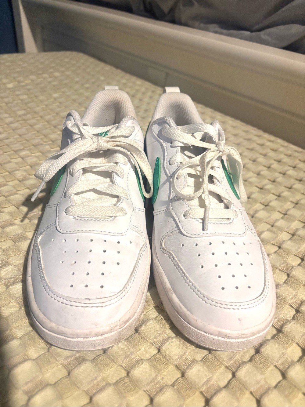 Nike Kids White Sneakers with Teal Green Swoosh - Picture 2 of 6
